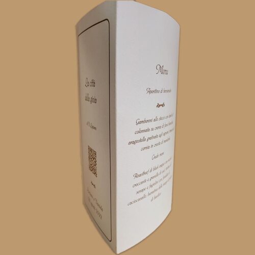 elegante menu personalizzato pieghevole a tre ante per matrimonio cerimonia